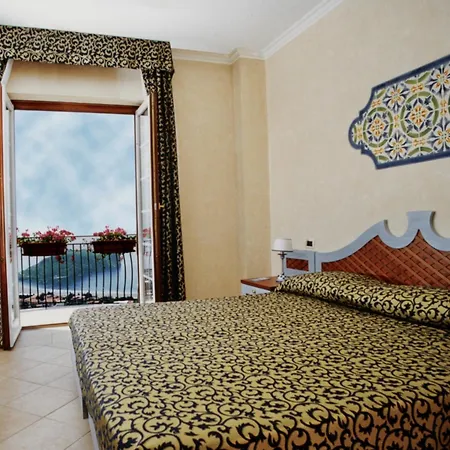 Club Residenza Del Golfo Hotel