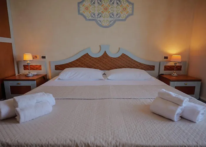 Hotel Club Residenza Del Golfo 4*