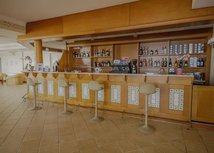 Hotel Club Residenza Del Golfo 4*